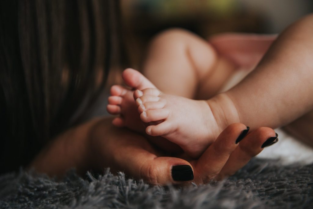 Taierea si ingrijirea unghiilor copilului. Cateva sfaturi utile