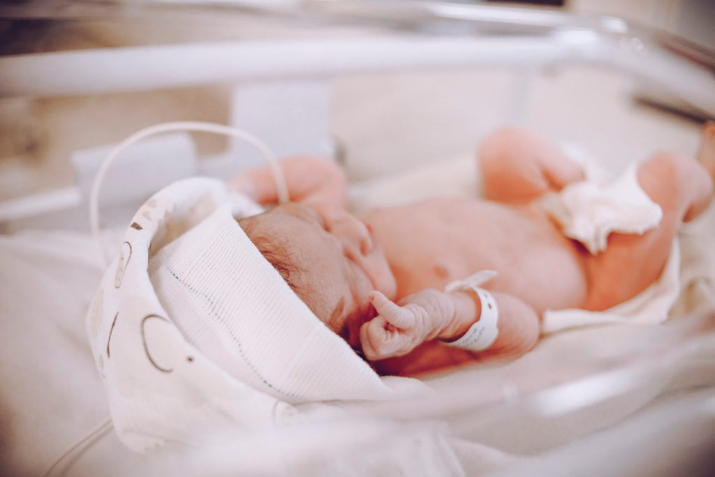 Defecte congenitale comune, descoperite la nastere, de care se tem toate mamicile