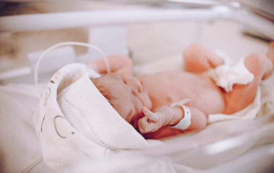 Defecte congenitale comune, descoperite la nastere, de care se tem toate mamicile