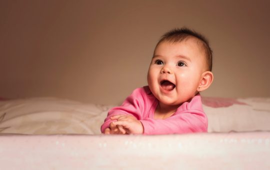 Constipatia la bebelusi. De ce apare si ce poti face sa iti ajuti puiul?