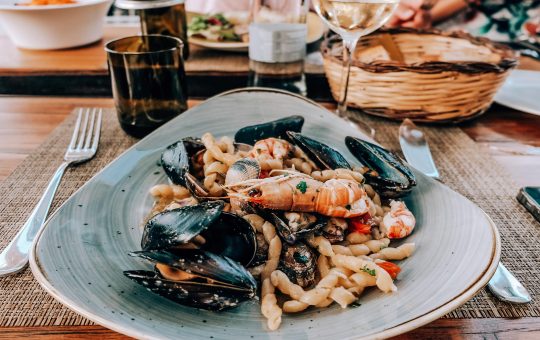 Fructele de mare in sarcina. Ce putem consuma in sarcina si ce beneficii au fructele de mare pentru mamica si pentru bebe?
