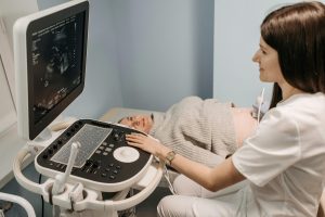 Ficatul gras acut in sarcina, afectiune rara ce impune tratare urgenta si programarea nasterii