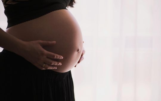 Ptyalism gravidarum sau productia excesiva de saliva in sarcina